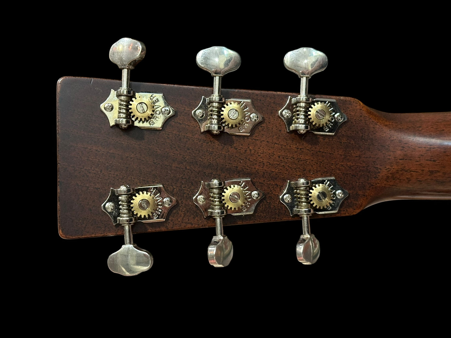 Martin D-18