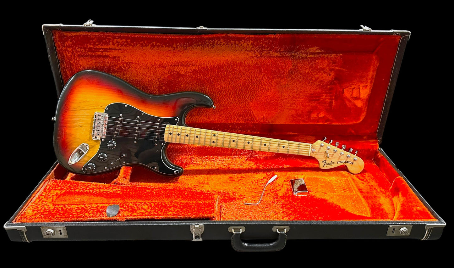 1979 Fender Stratocaster 3 Tone Sunburst, Ash Body, Maple Neck