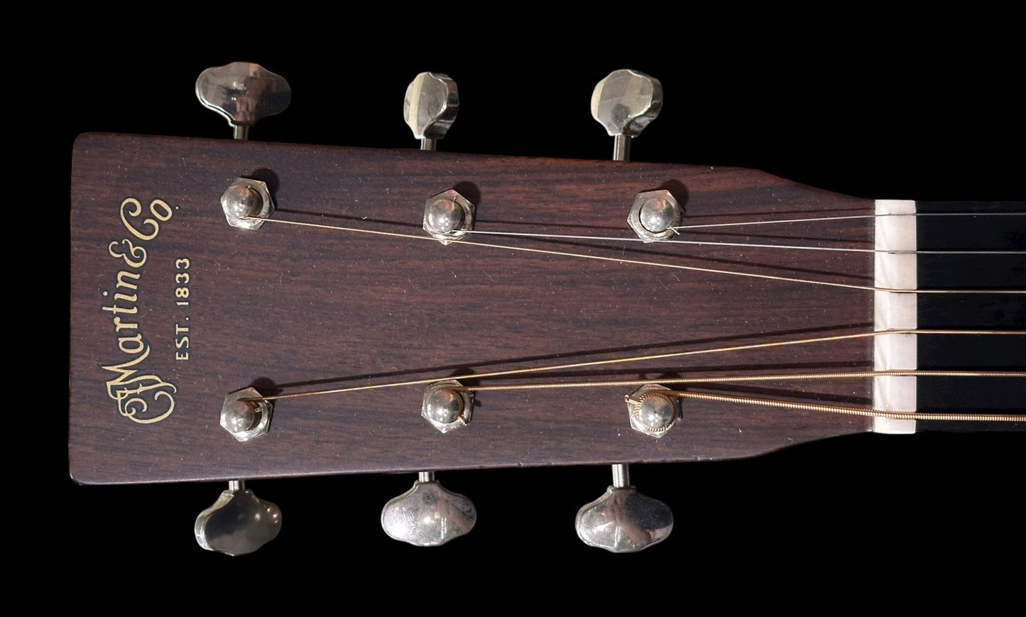 Martin D-18