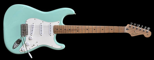 Fender® Special Edition Stratocaster Sea Foam Green MIM
