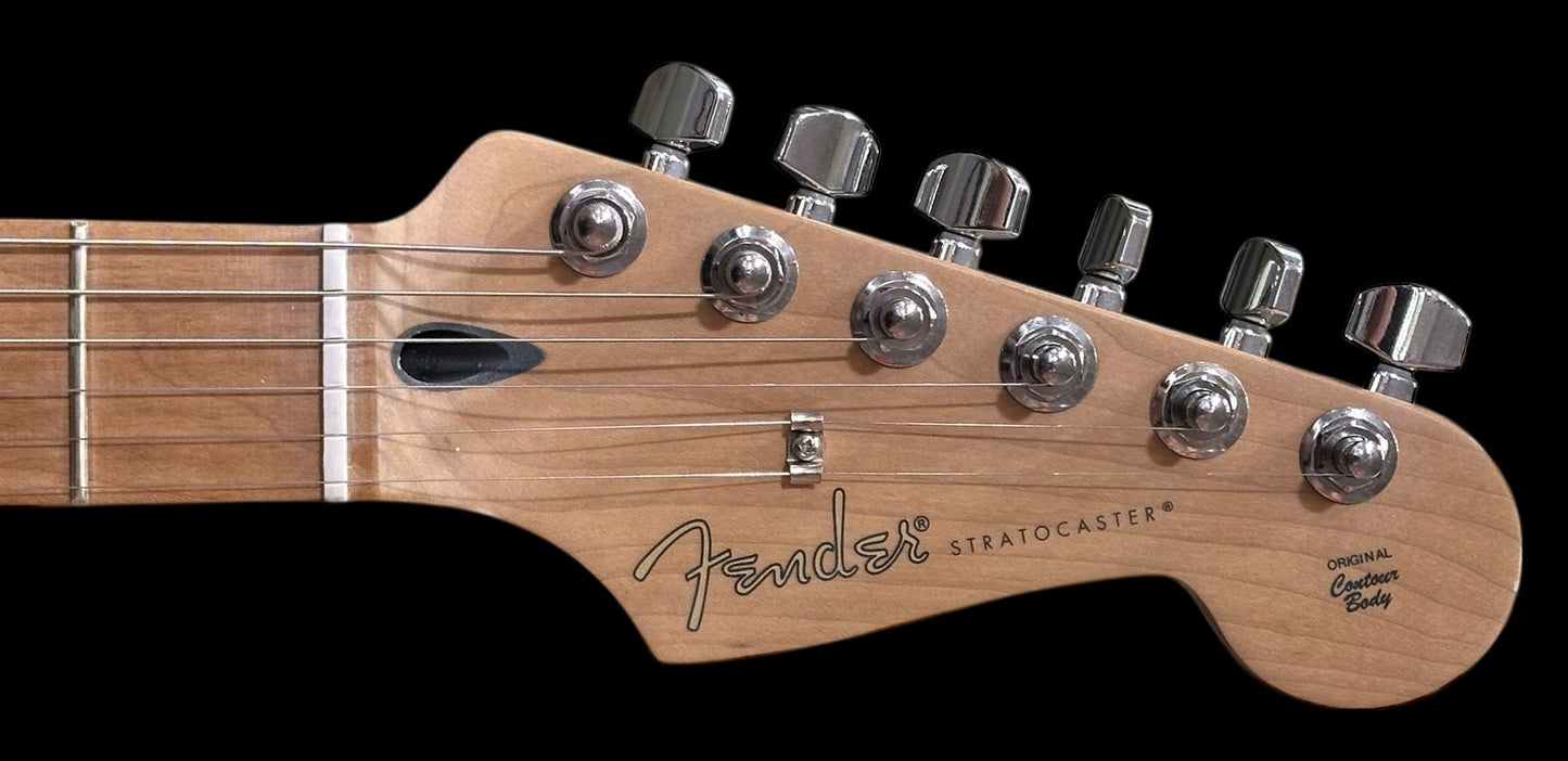 Fender® Special Edition Stratocaster Sea Foam Green MIM