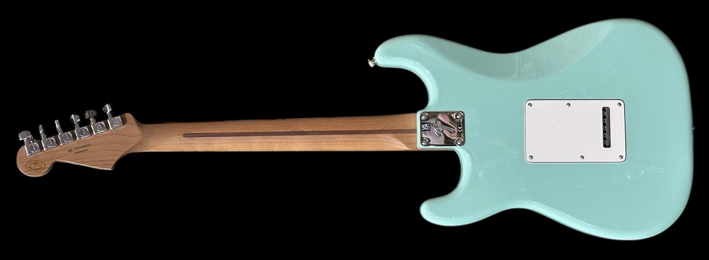 Fender® Special Edition Stratocaster Sea Foam Green MIM