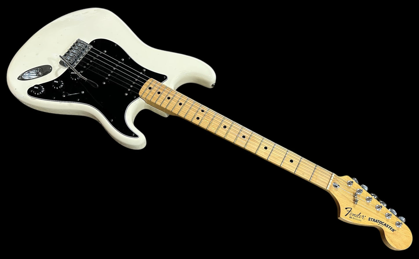 1979 Fender® Stratocaster Olympic White with case