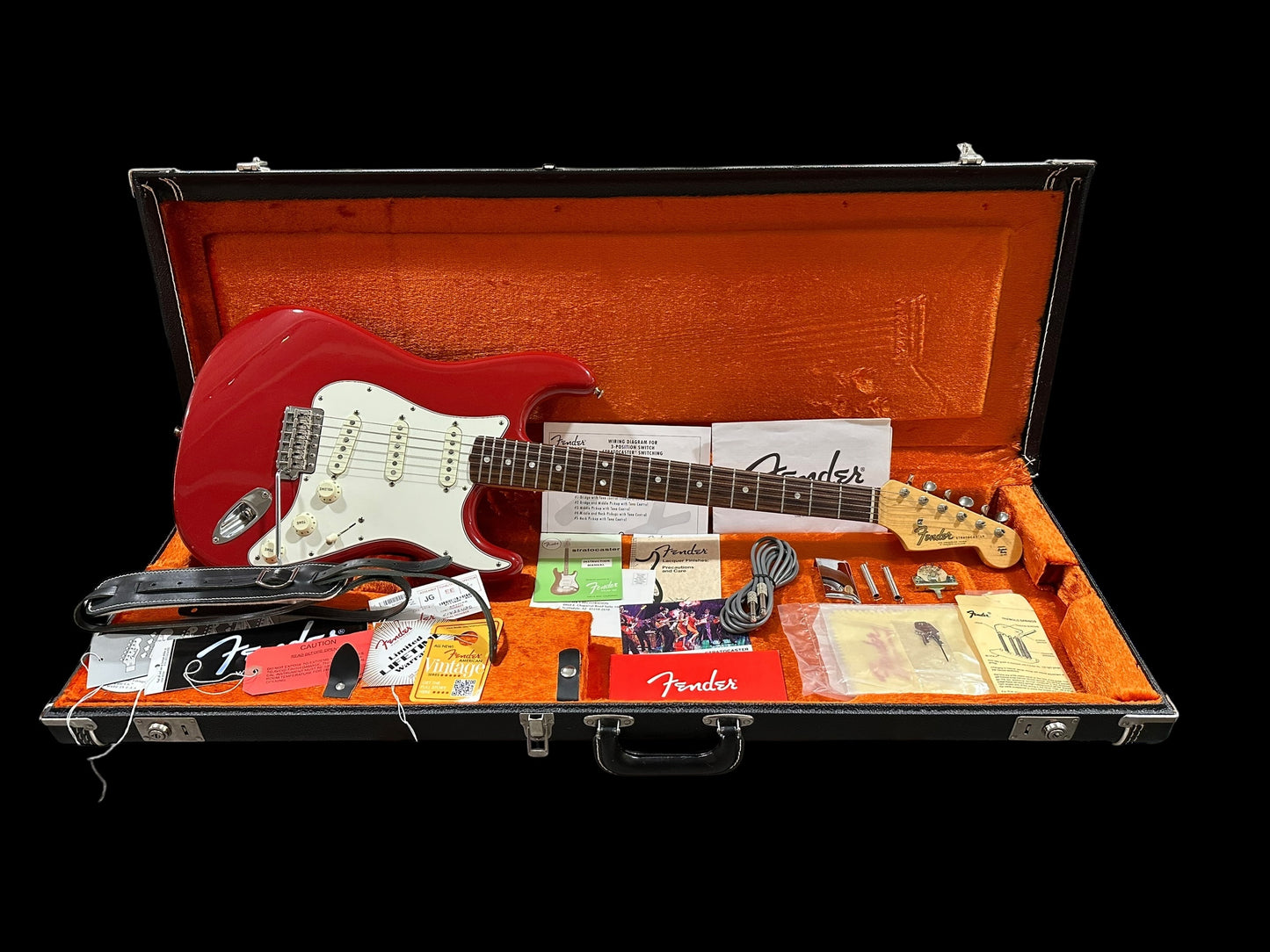 1965 Fender® Stratocaster American Vintage - Dakota Red
