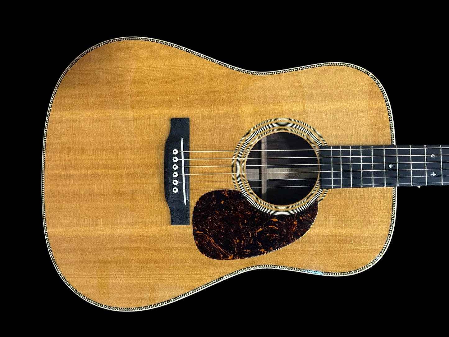 Martin HD-28V