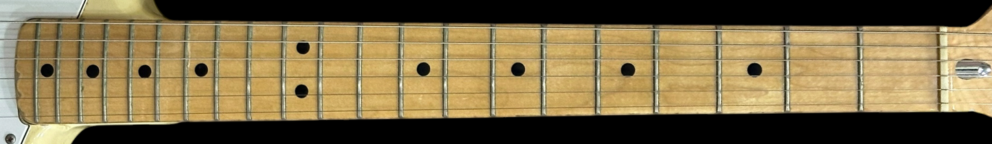 1975 Fender® Stratocaster Olympic White