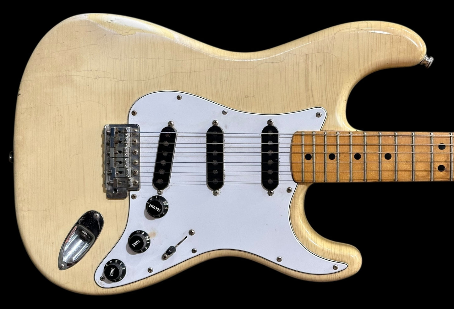 1979 Fender® Stratocaster Olympic White / Maple Neck