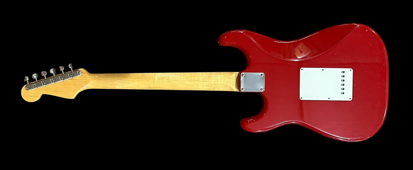 1965 Fender® Stratocaster American Vintage - Dakota Red