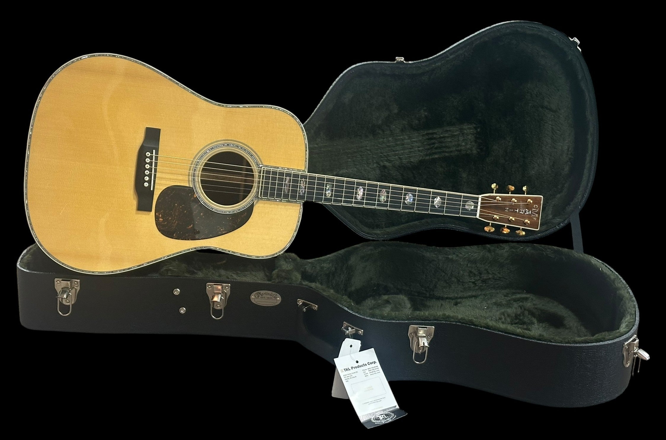 Martin D-45 2024 with OHSC – Guitar Galleria