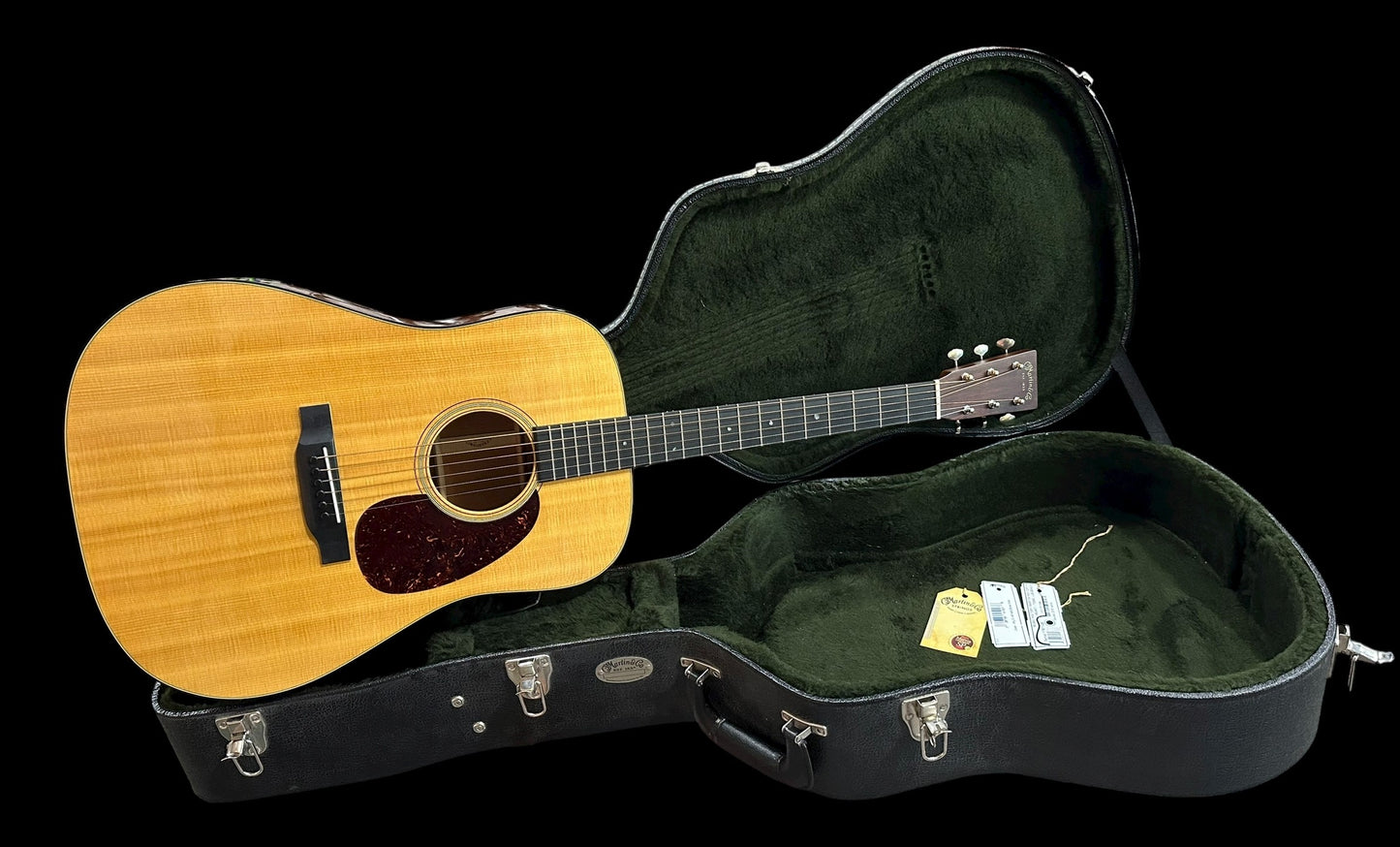 Martin D-18