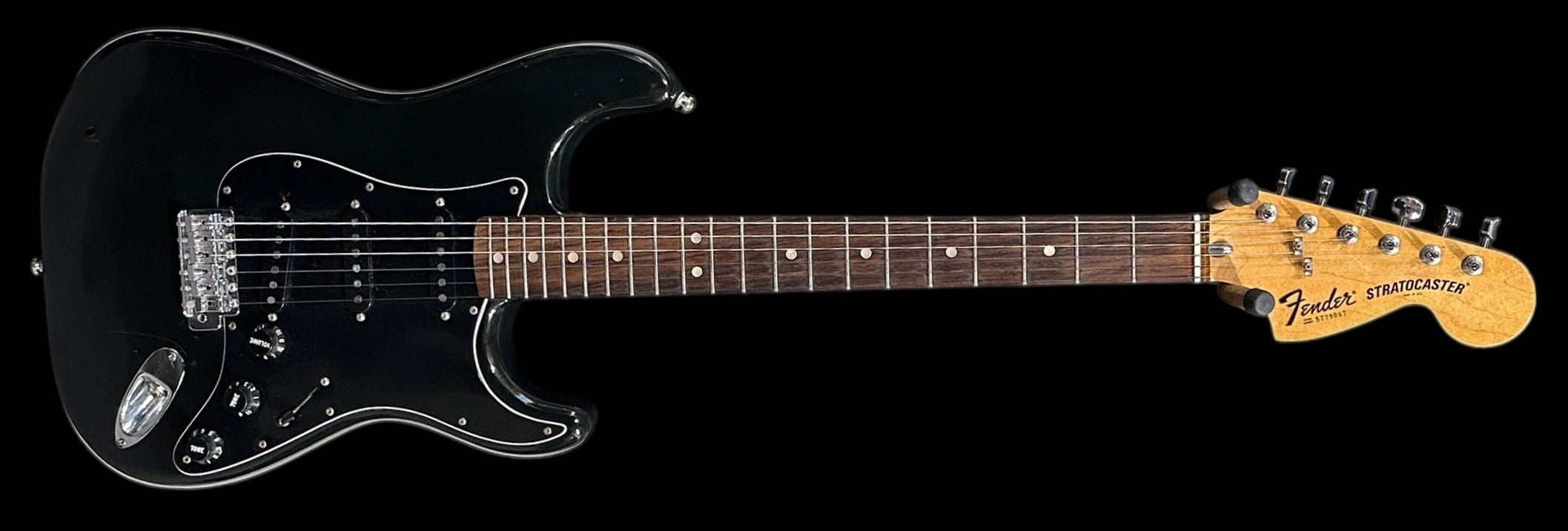 Fender Stratocaster ブラック レフティ 1977 Fender® Stratocaster Black with Rosewood Neck – Guitar Galleria