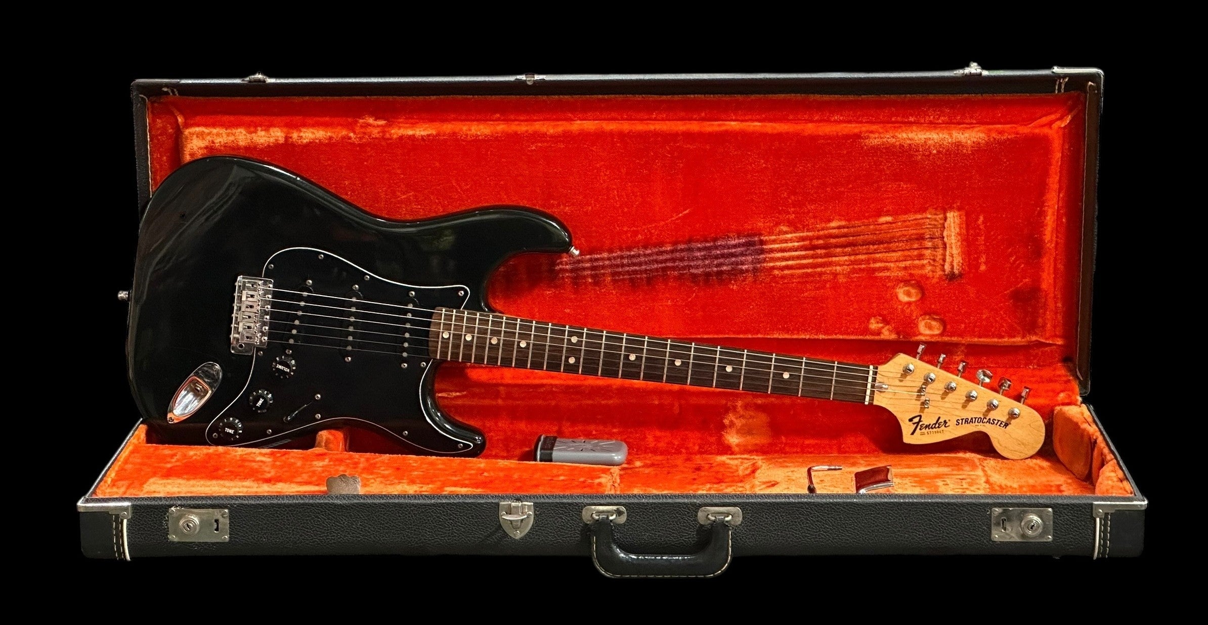 1977 Fender® Stratocaster Black with Rosewood Neck – Guitar Galleria